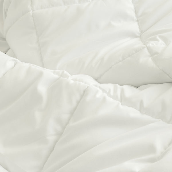 Chateaux Cotton Quilt